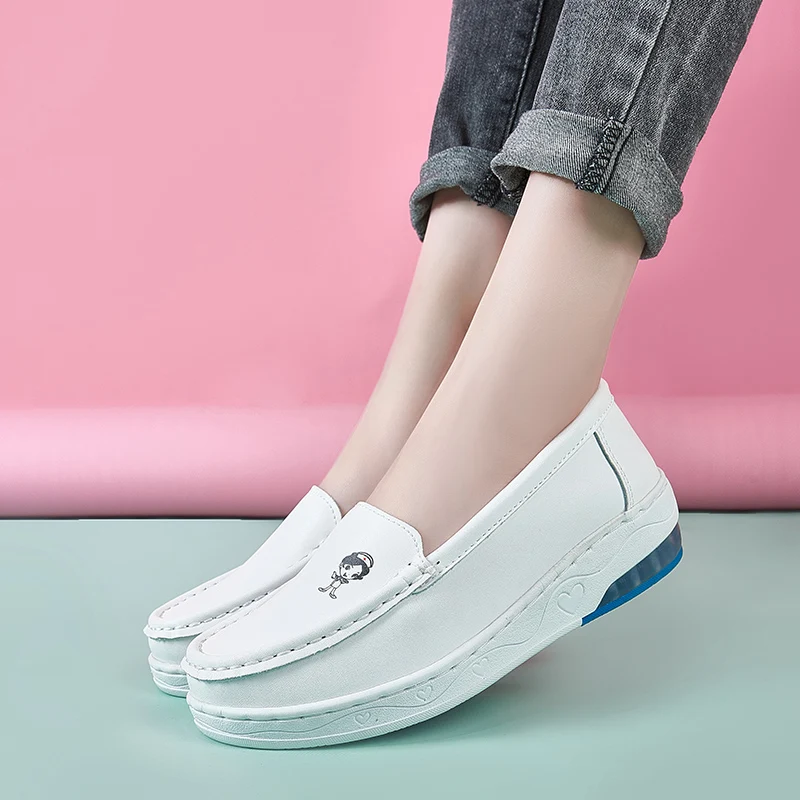 

Leather Nurse Shoes for Women Air Cushion Loafers Shoes White Flat Shoe Lightweight Slip on Female Healthcare Nursing Shoes 0801