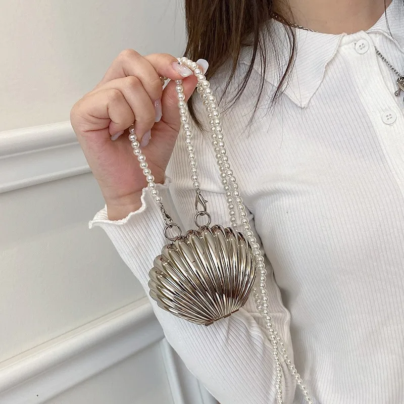 Women Handbags Metallic Mini Shell Bag Pearls Chains Shoulder Crossbody Bag Luxury Small Lipstick Coins Purses Designer