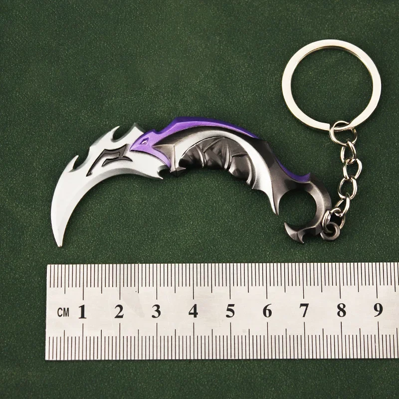 Cosplay Sword Cosplay Prop Cosplay Toy Game Knife Game Keychains Sword Keychain Valorant Weapon Melee Reaver 2.0 Karambit Knife Metal M4 Game Peripheral Samurai Sword Alloy Model Keychain Pendant Gifts Toys