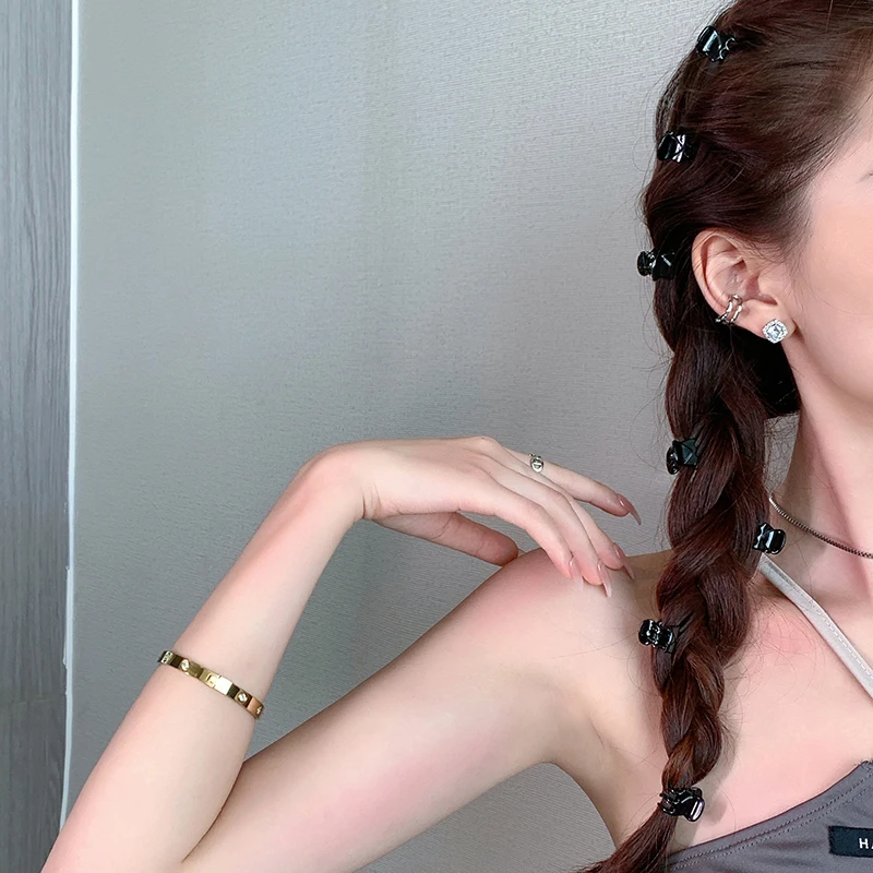 Рисунок 3 - милые мини-заколки для волос