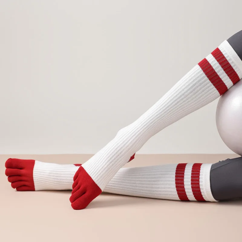 1 Paar Damen Anti-Rutsch-Pilates Fünf-Finger-Socken Frühling Herbst Professionelle Anti-Rutsch-Schwarz-Weiß-Streifen Fünf-Zehen-Silikon-Yoga – Detail 10