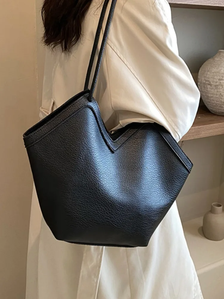 

High Capacity Shoulder Bags For Women PU Leather Female 2023 Trend Winter Fashion Underarm Bag Handbag And Purse Crossbody Bag