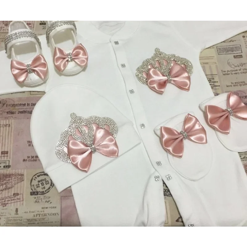 Onesie 소녀 크라운 보라색 홈 옷 Layette 보석 세트 세례 나를 집으로 가져 가라 복장 베이비 샤워 선물 선물