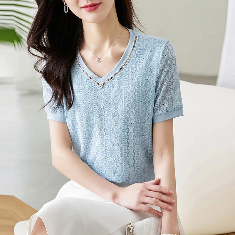 

Woman Summer Style Lace Blouses Tops Lady Casual Short Sleeve V-Neck Elegant Blusas Tops ZZ1349