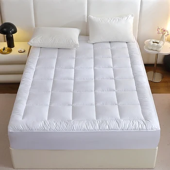 White Mattress Protector Cover 360 Gsm Breathable Dustproof Quilt Cover Protector for North America 1