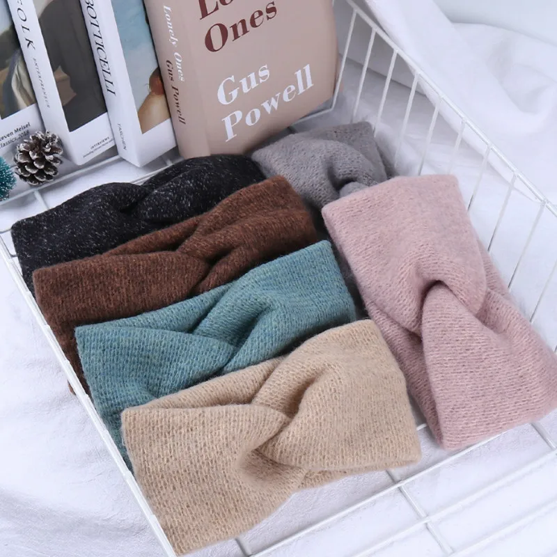 

Fashion Hair accessories for women korean Headbands Holder Elastic Turban Headwraps Solid Knitting Cross Knot Woolen Warm 2020