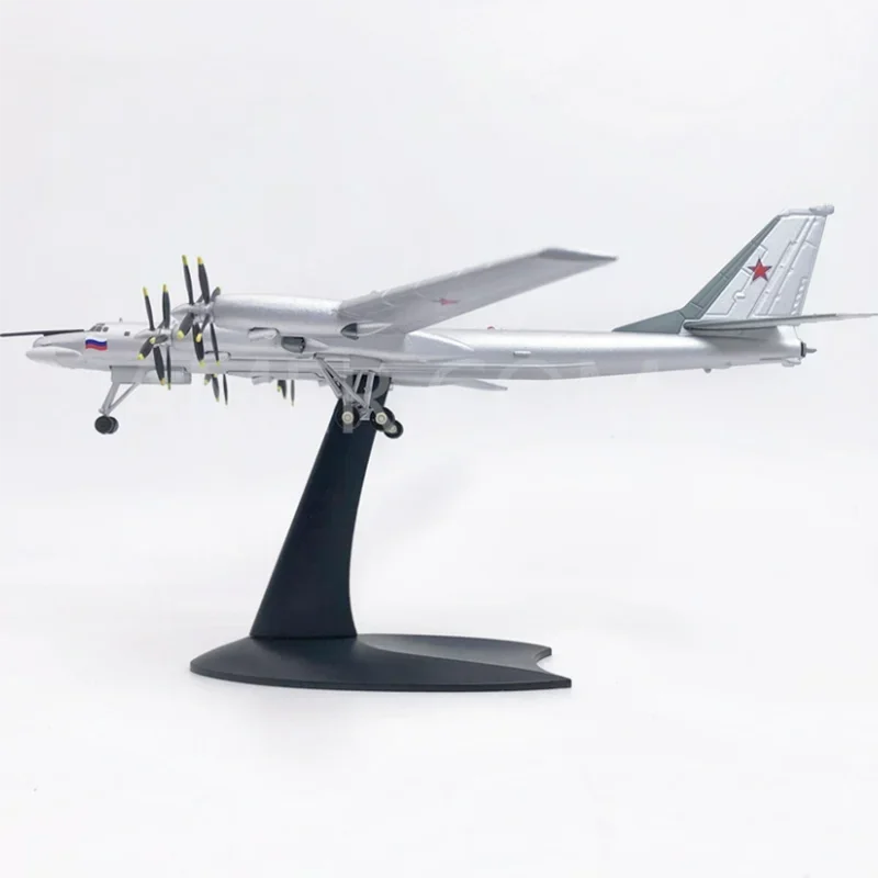 AMER Russia Air Force Tu-95ms Bear Bomber 1/200 Diecast Model Exquisite Ver