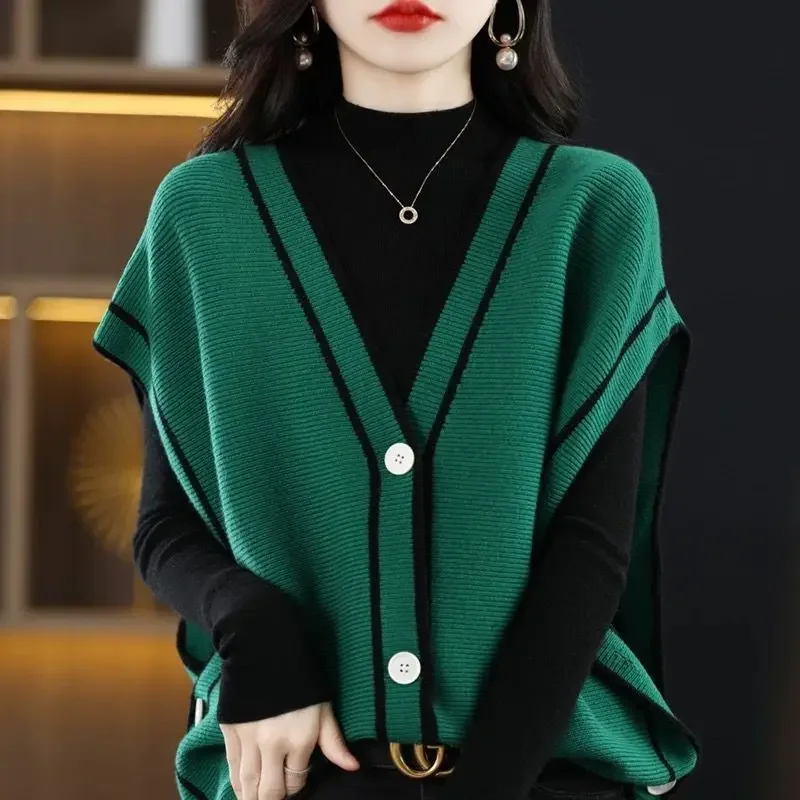 

Autumn and Winter V-neck Knitted Cardigan Vest Women Contrast Color Loose and Versatile Sleeveless Tank Top Sweetheart Vest