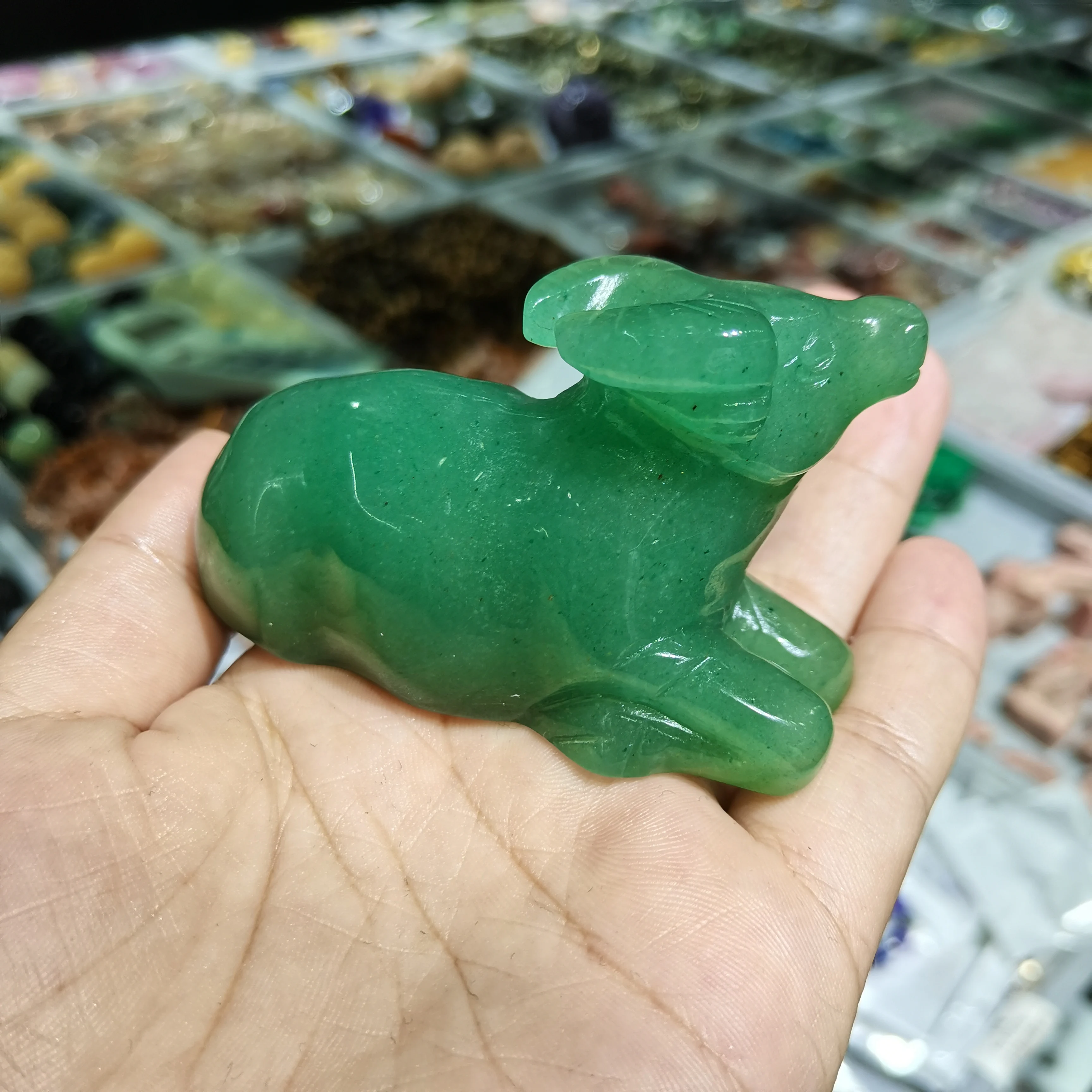 

green aventurine cow Carved Crystal Handmade Energy Home Ornaments Healing Decoration Stones Creative Christmas Gifts For Kids