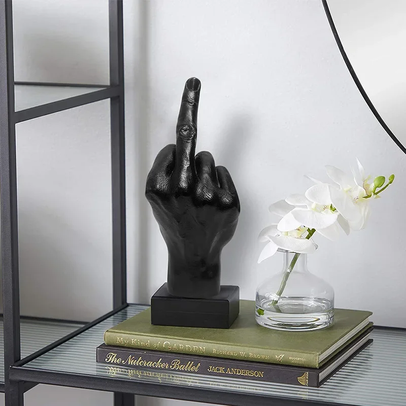 

Polyresin Hand Festure Statue Middle Finger Decorative Figurines Sculpture Home Desk Decoration Accessories Living Room Ornament