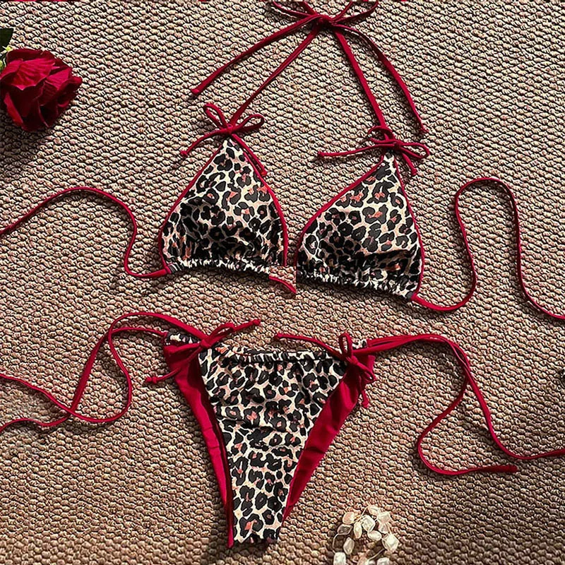 Leopard print bikini swimsuit - Side view