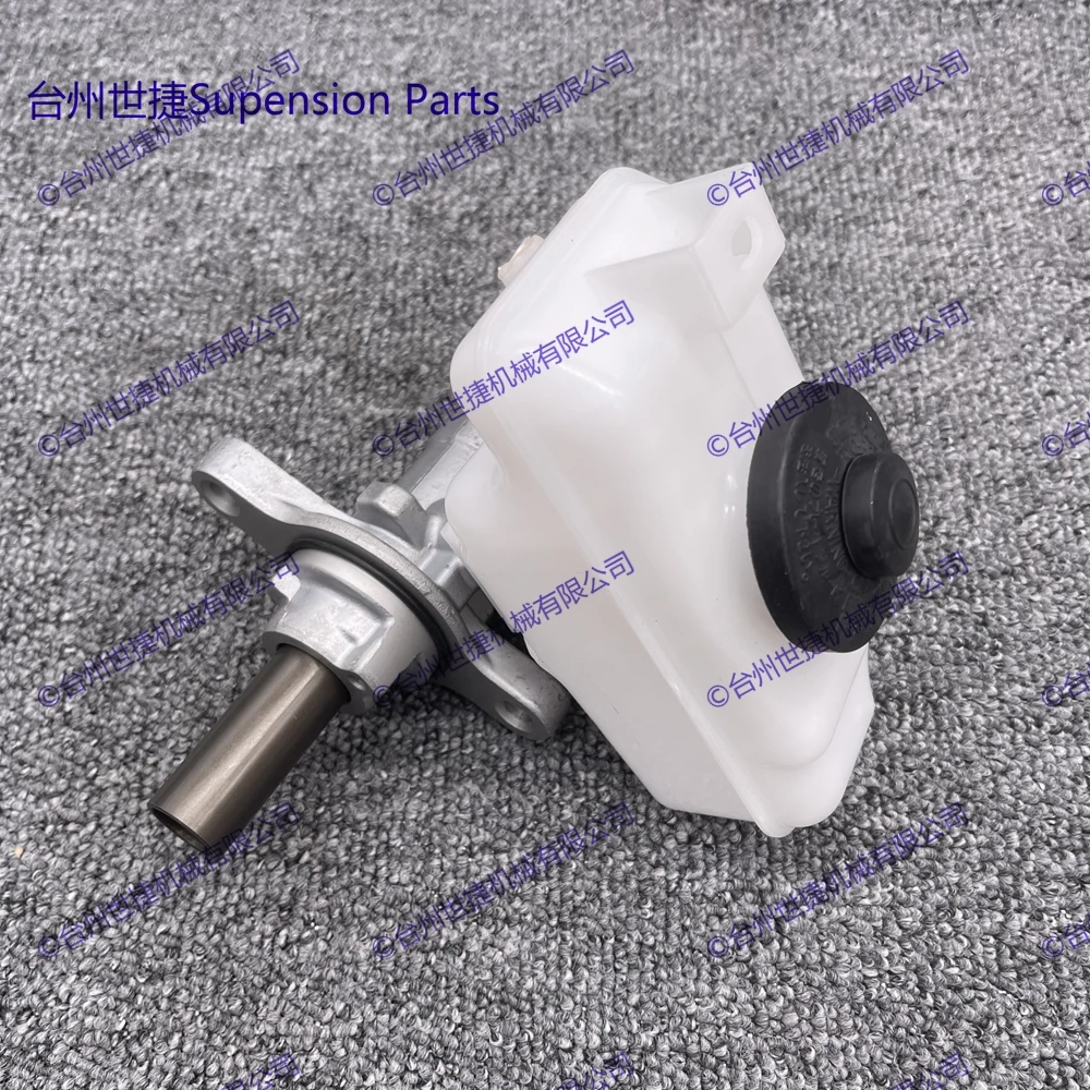 Brake Master Cylinder For TOYOTA HIACE GDH201,KDH2##,LH2##,TRH2## 12.2013 2014 2015-47201-26821 47201-26811