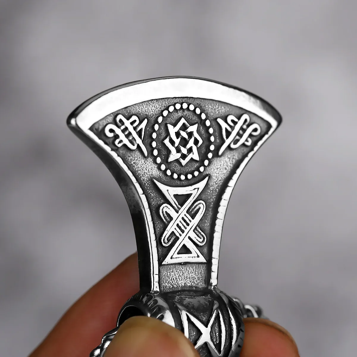 thumb