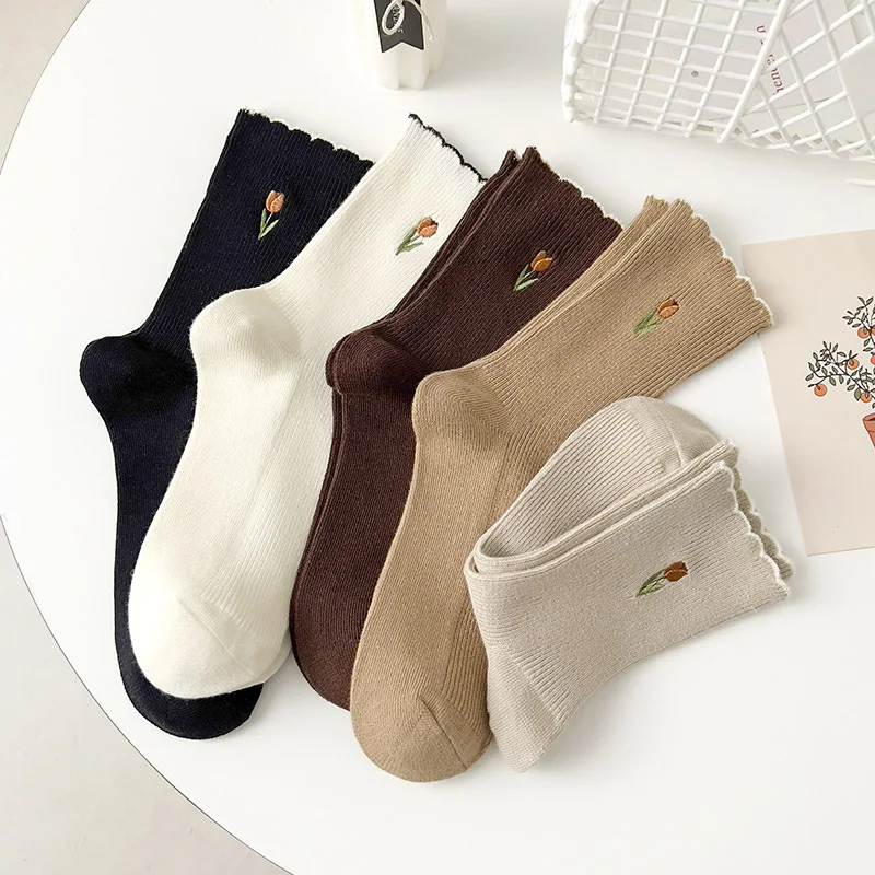 Spring and Autumn Tulip Embroidery Women's Mid-tube Socks Solid Color Socks Maillard Color Casual High Appearance Level Socks