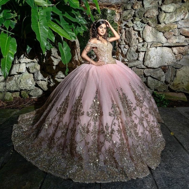 

Mexican Pink Off The Shoulder Quinceanera Dress Ball Gown Gold Lace Applique Beading Tull Corset Sweet 16 Vestidos De XV 15 Anos