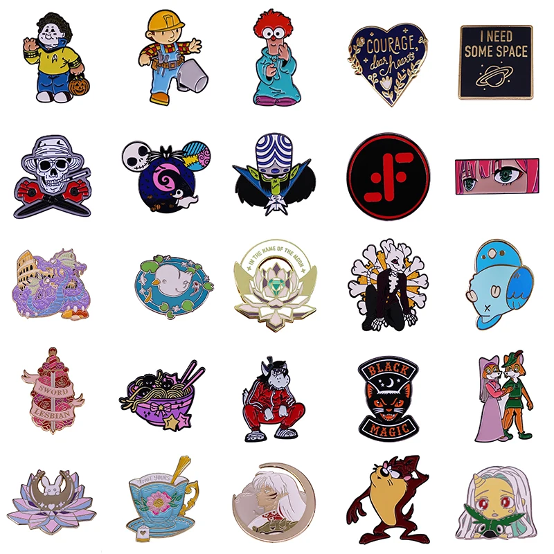 

Singer Microphone Brooch Horror Skull Badge Enamel Pin Lapel Pins Badge Hats Clothes Backpack Decoration Jewelry Accessories