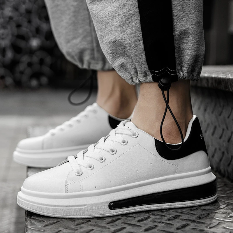 casual tennis shoes