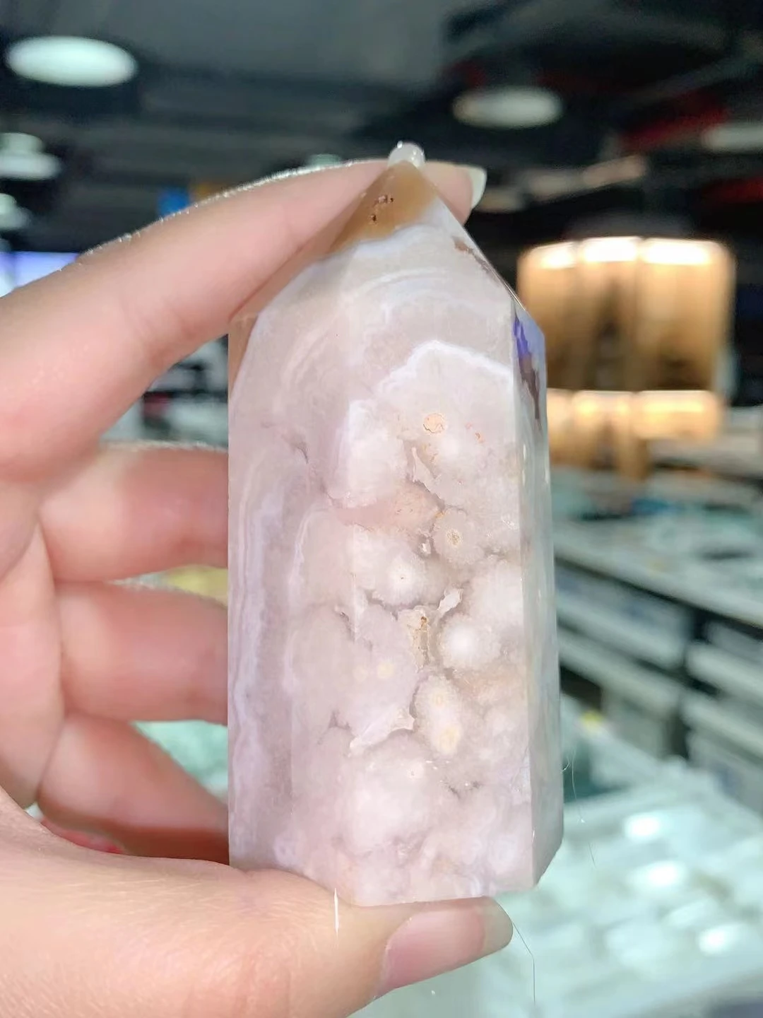 

1pcs Natural Cherry Blossom Agate Crystal Point Magic Wand Energy Ore Mineral Crafts Home Decoration Free Shipping