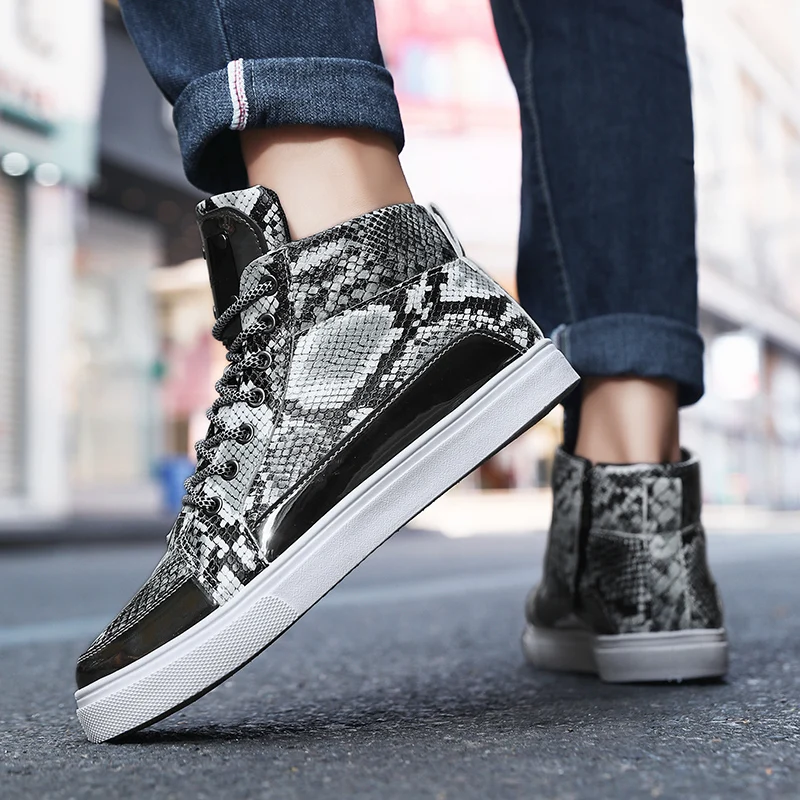 Silver Snaker Leather Men Brand Sneakers Trendy Zippers Design Mens Vulcanized Sneakers Leather Glitter Men High Top Sneakers 2