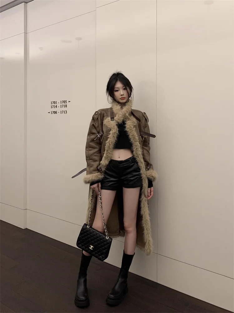 

Autumn Winter Women Integrated Fur Coat 2023 New Thickened Plush Long Imitation Fur Long Coat Furry Trim Chaquetas Para Mujer