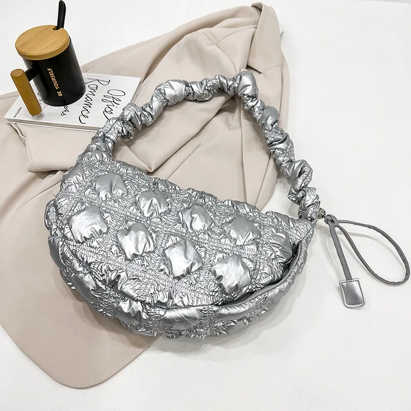 

Large Capacity Cloud Pleated Bag 2023 New Fashion Casual Versatile Lightweight One Shoulder Crossbody Shiny Nylon Women's Bag