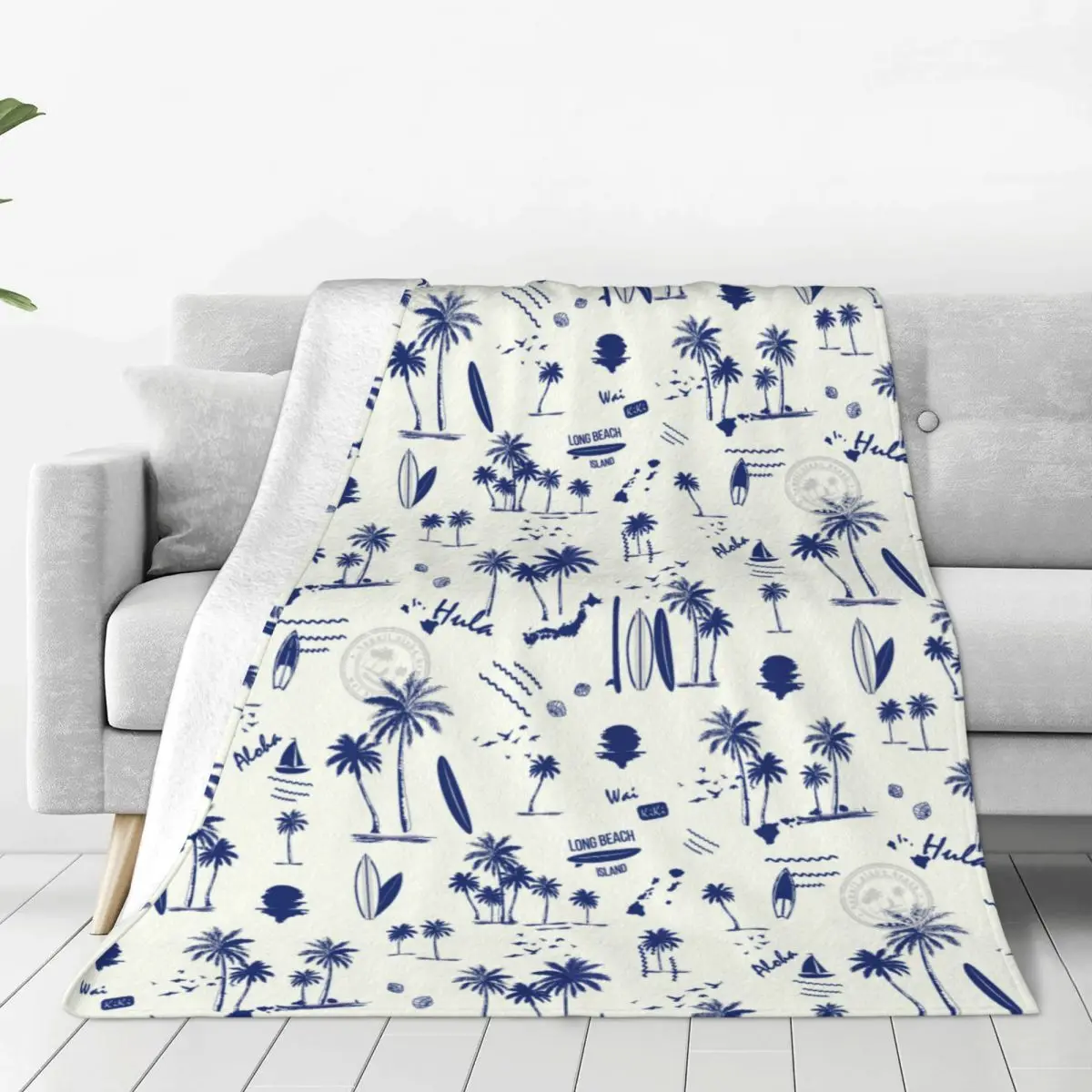 

Hawaii Style Leaf Blankets Velvet Spring Autumn Portable Lightweight Thin Throw Blankets for Home Office Plush Thin Quilt