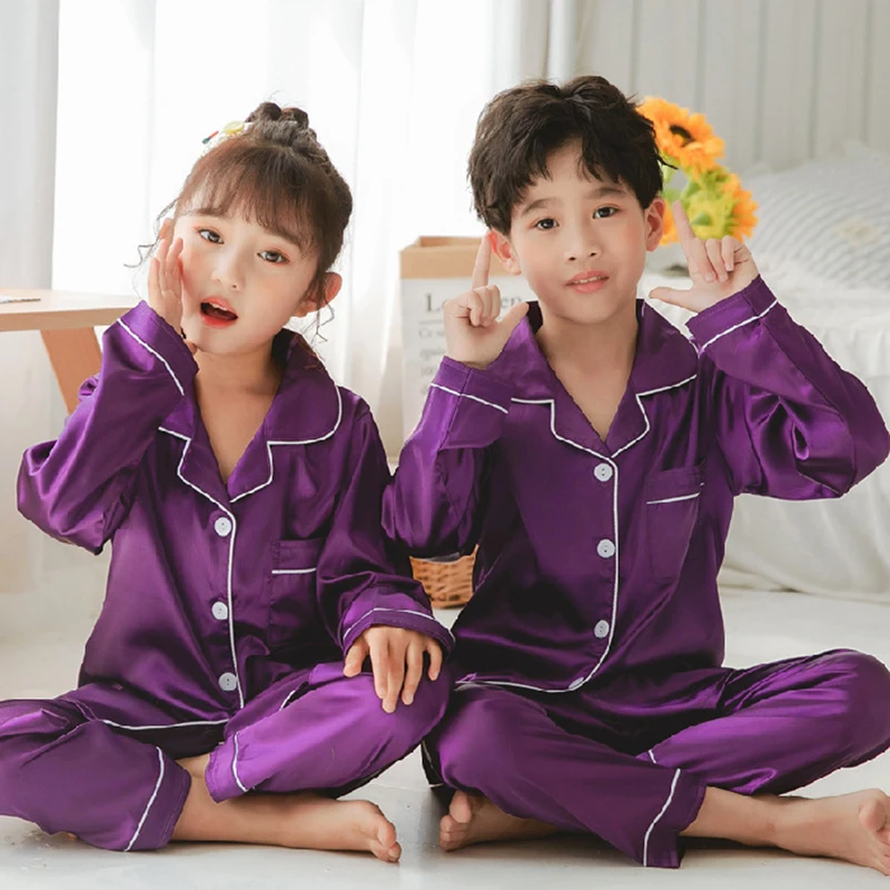 Új gyerekek Disznóserte Szatén Pizsama állítsa Kisded sleepwear pijama tömör színben Pizsama Angol kosztüm fiúknak lányok Alvás állítsa Őszies gyerekeknek loungewear