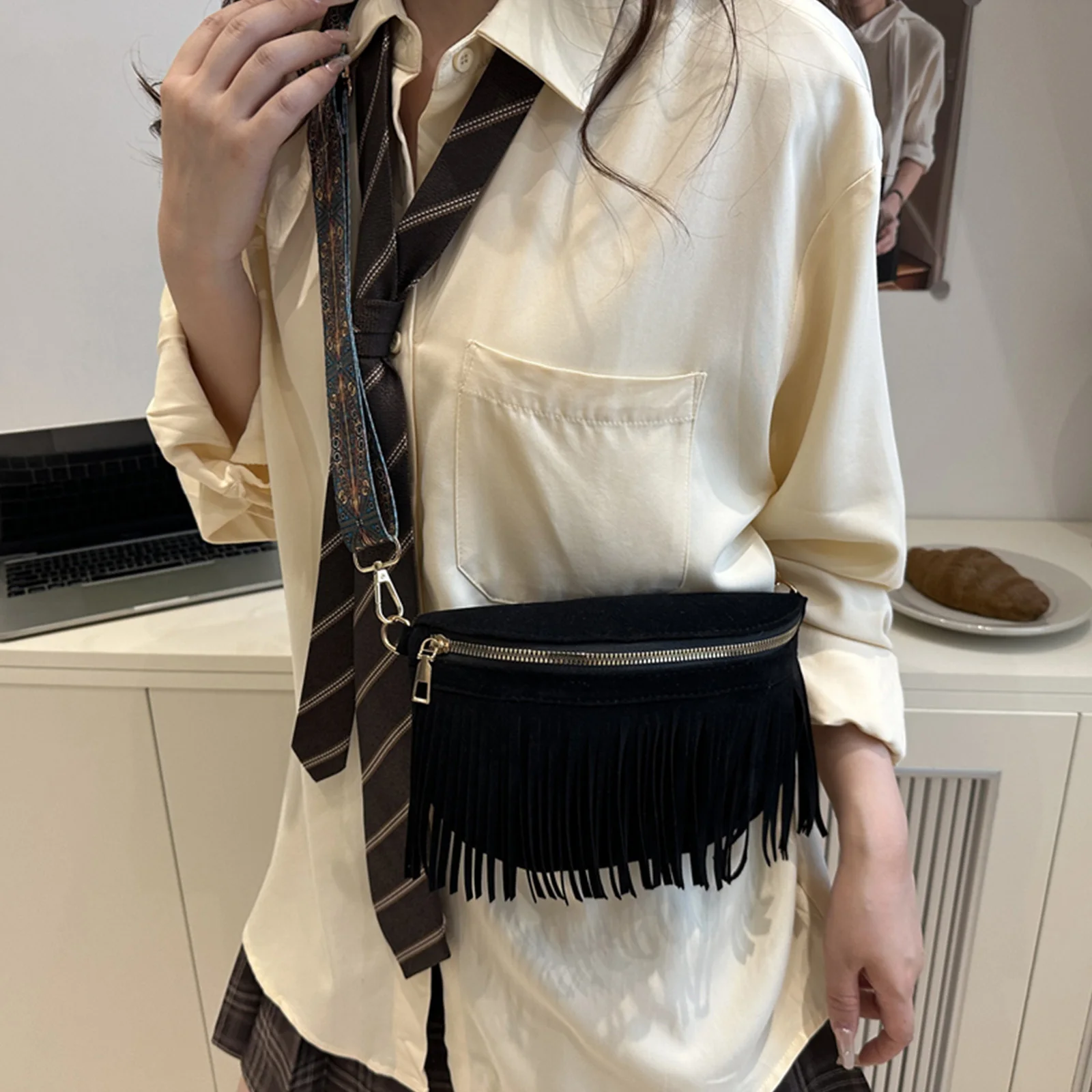 Faux Suede Fringe Shoulder Bag with Adjustable Strap Hobo Bag Vintage Chest Bag for Women Work Shopping Travel