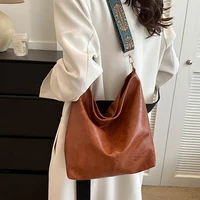 Sac à bandoulière en cuir PU pour femmes, Vintage, couleur unie, mode, grande capacité, Simple, réglable, large sangle, sacs seau 2
