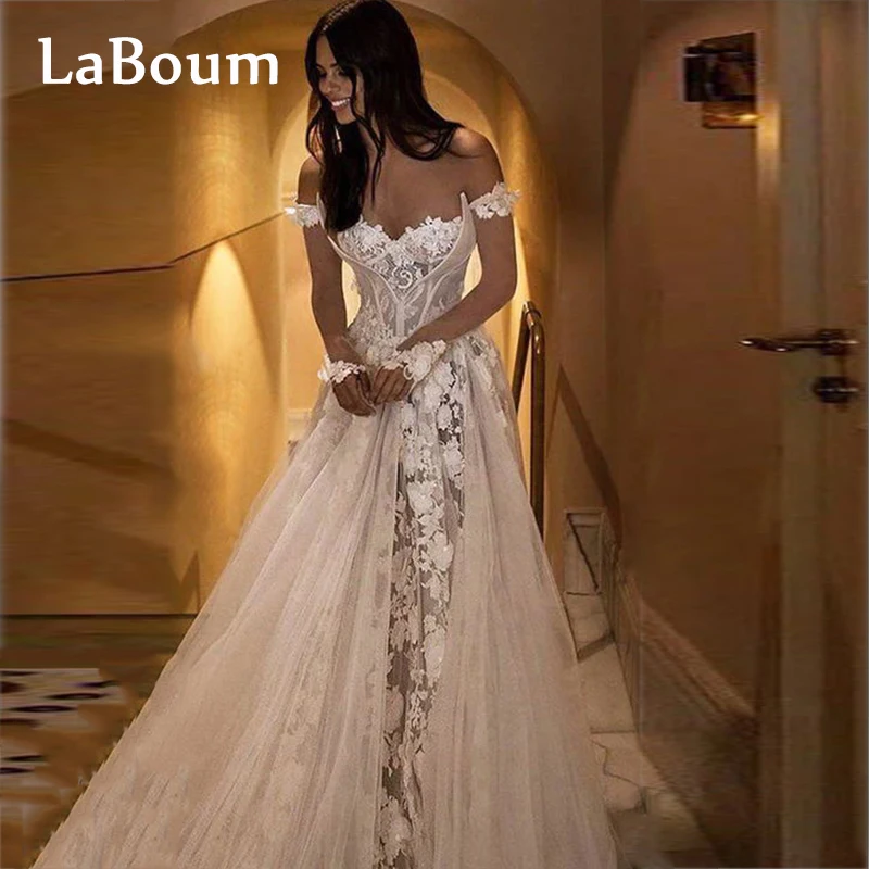 

LaBoum Wedding Dress for women Off Shoulder Flower Lantern Sleeve robe mariée Applique Lace A-Line vestidos de novia Sweep Train