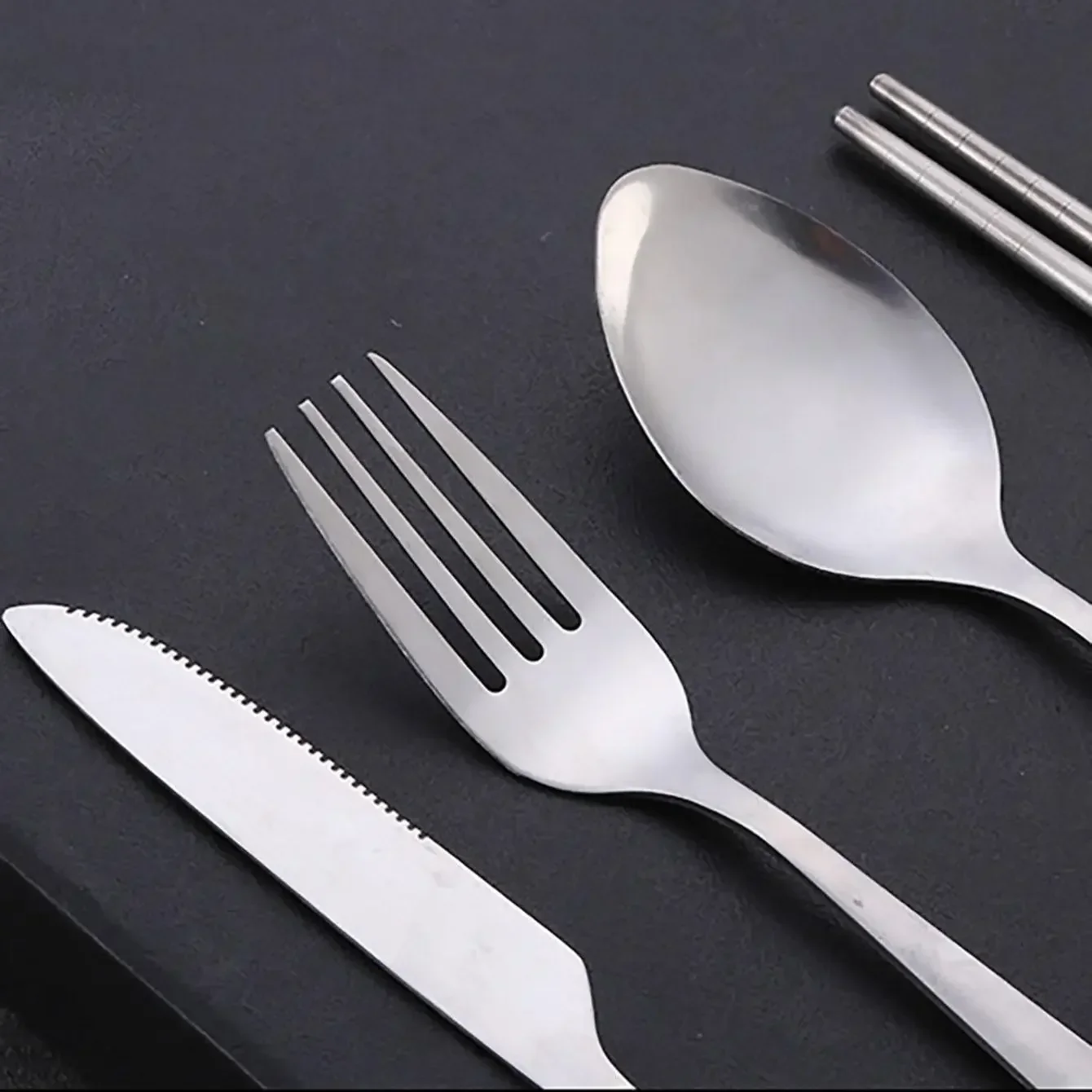 4Pcs/Set Travel Camping Cutlery Set Portable Tableware Stainless Steel Chopsticks Spoon Fork Steak Knife with Storage Case