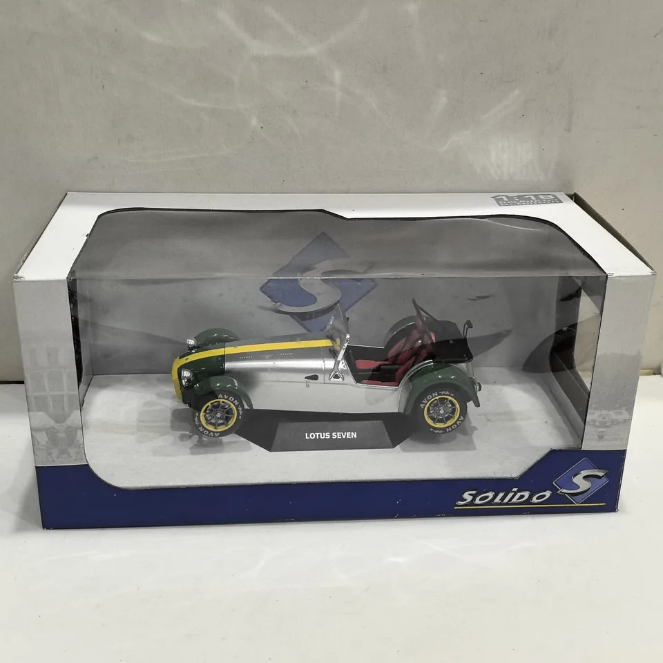 Diecast SOLIDO 1/18 Scale LOTUS SEVEN 7 1989 Alloy Car Model