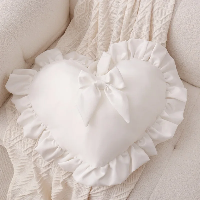 Lovely White Black Pink Heart Cushion Girl Room Decor Ruffled Love Heart Shape Sofa Cushion Pillow Kids Room Baby Shower Gifts 4