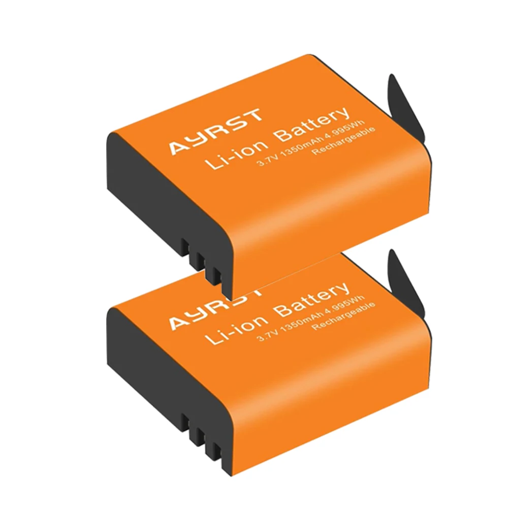 Lot de trois batteries et chargeur pour caméra sport 360° 4K Ultra HD, vue détaillée
