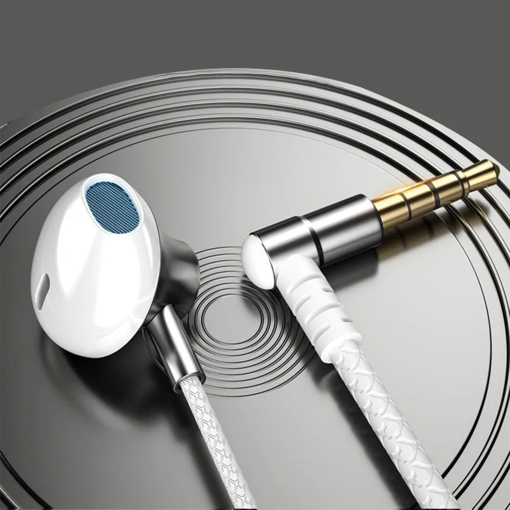 Cuffie in-ear cablate con microfono e spinotto a 90 gradi per sport_voghion.com