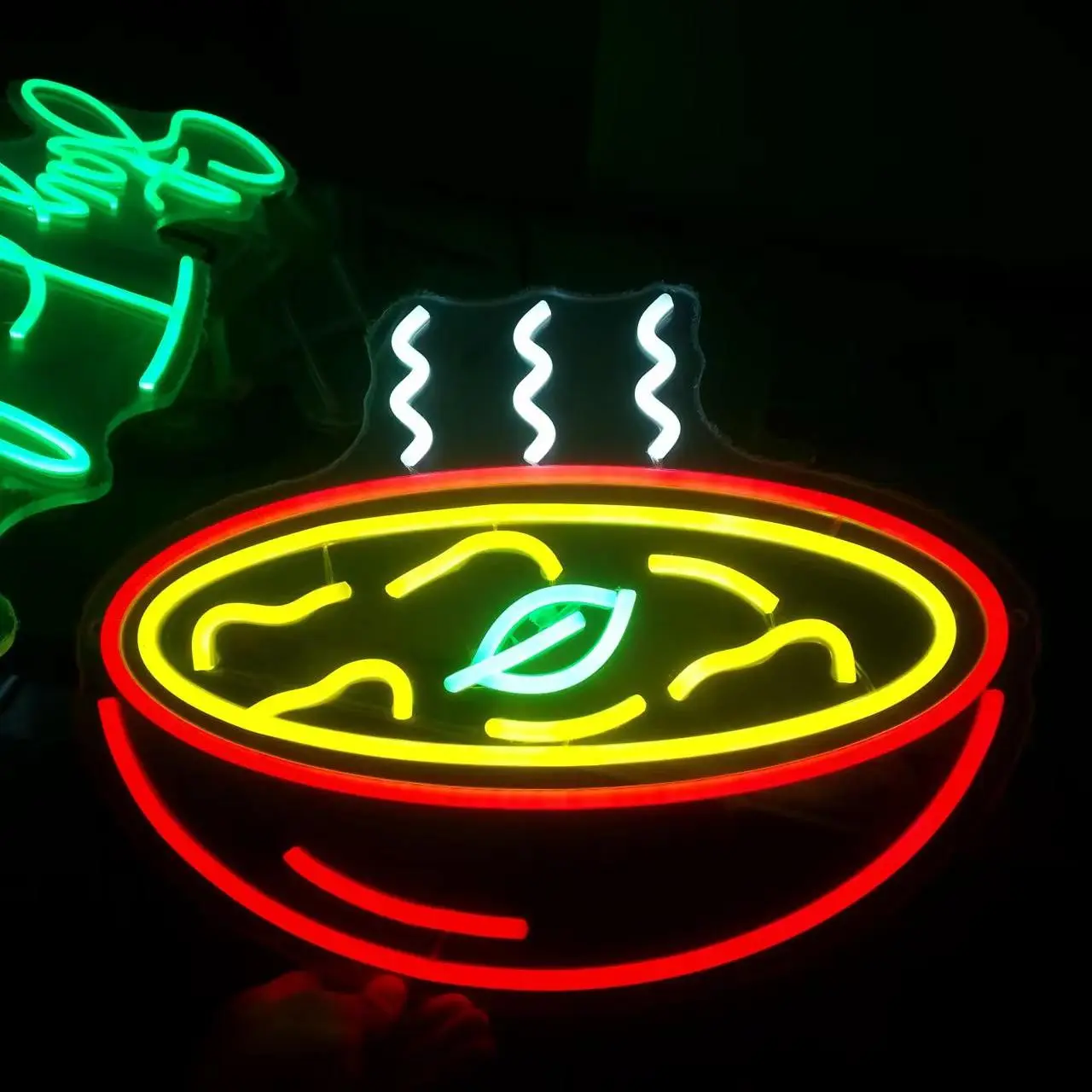 Insegna al neon personalizzata per bar, insegna LED personalizzata con il nome del tuo bar, insegna al neon personalizzata per bar di casa, insegna per caverna dell'uomo, decorazione da parete per pub