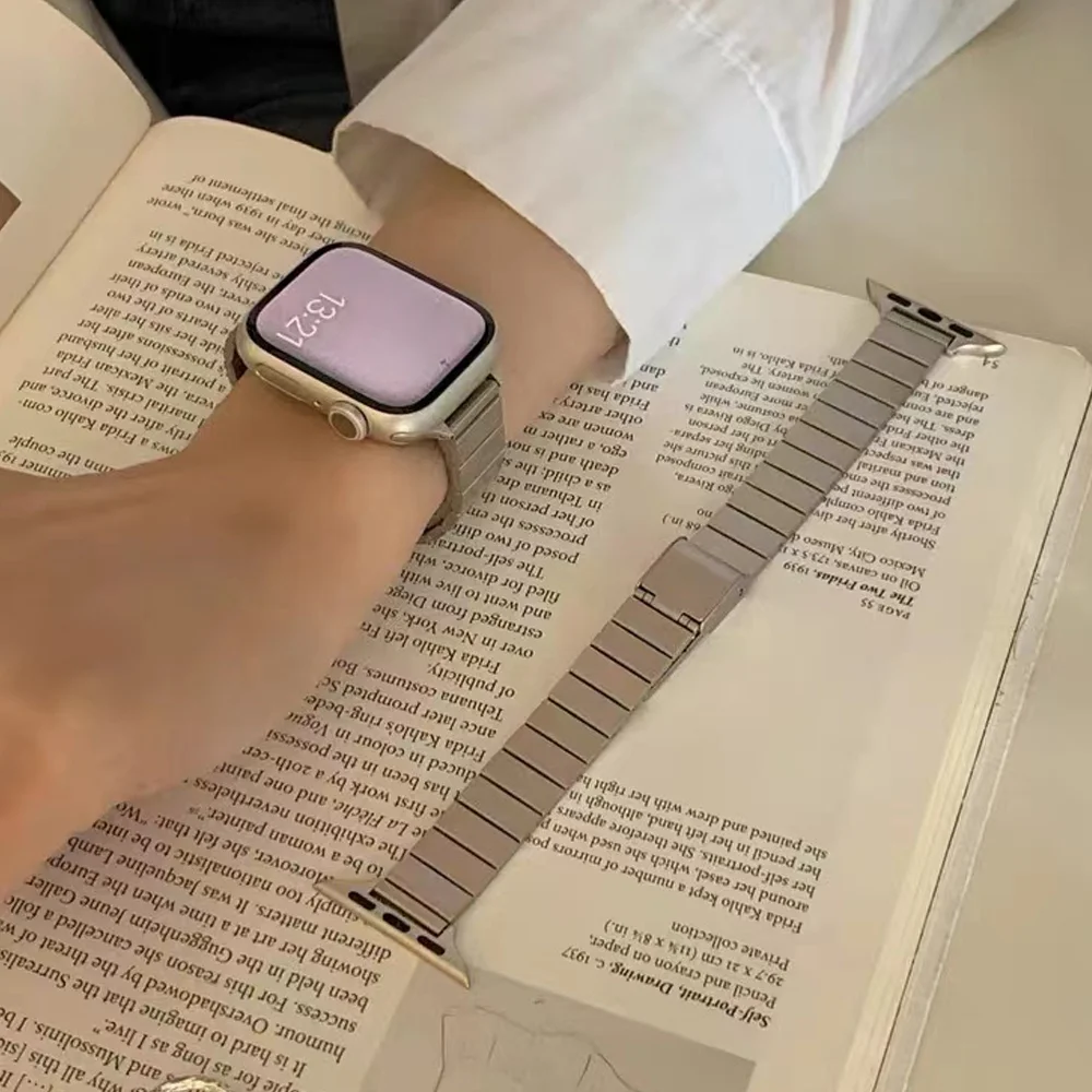 รูปสินค้า สายนาฬิกาสแตนเลสสำหรับ Apple Watch ทุกรุ่น