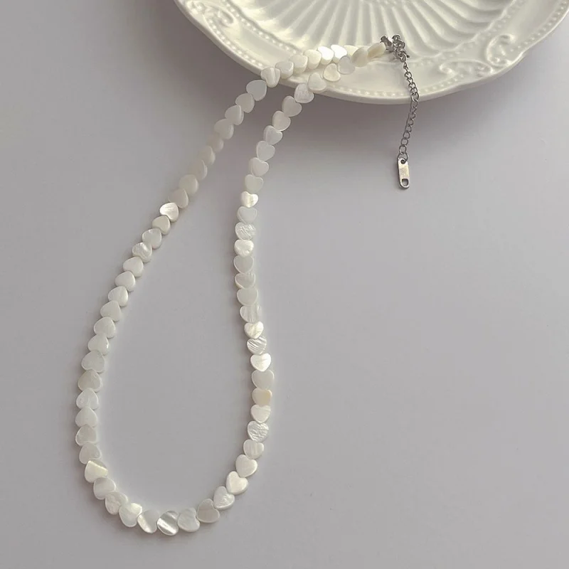 

Модный новый простой дизайн 6 мм Shell Love Beach Стиль отдыха Универсальное женское ожерелье ключицы Ювелирные изделия Подарок