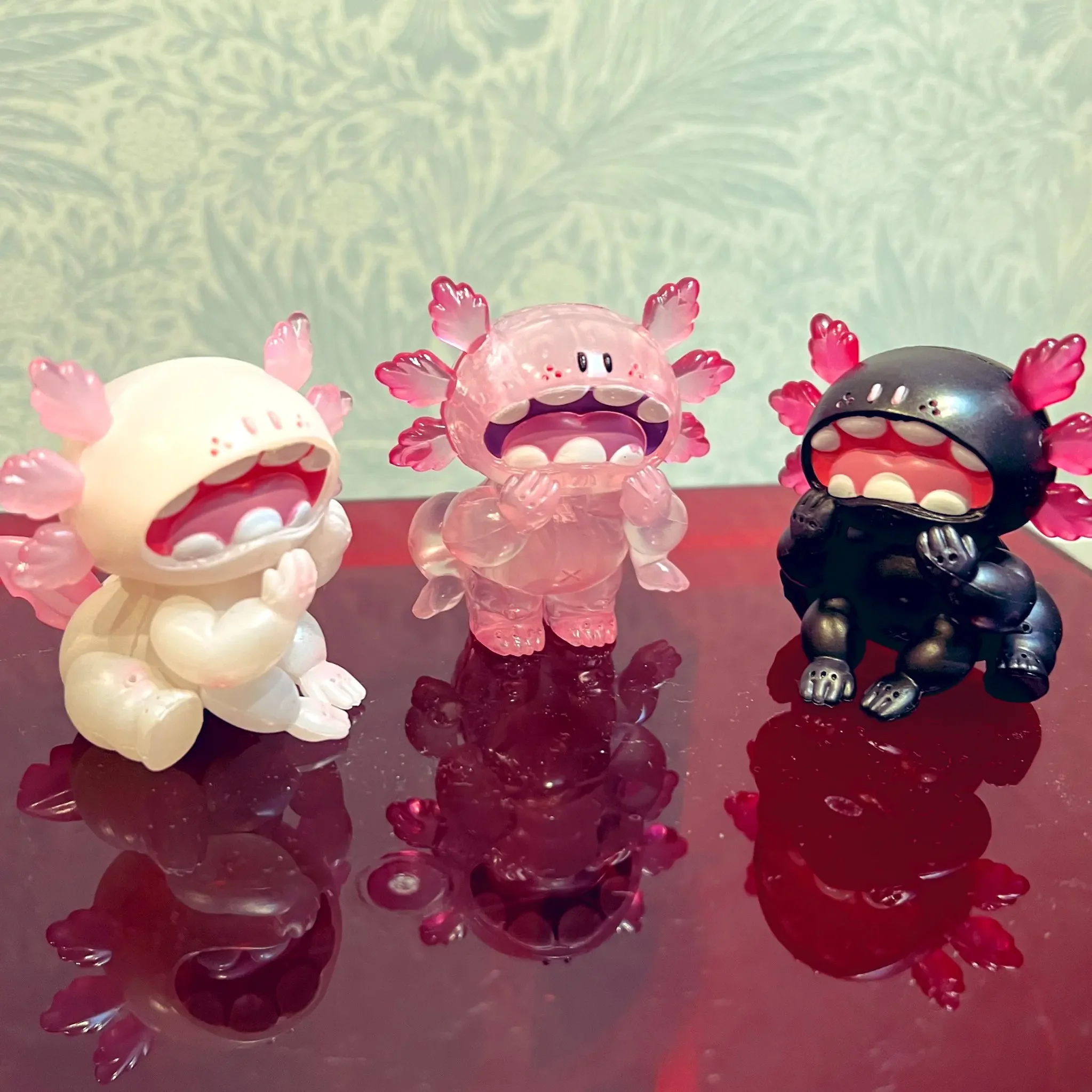 Stasto stand stone capsule toys Onigiri and Strange Friends