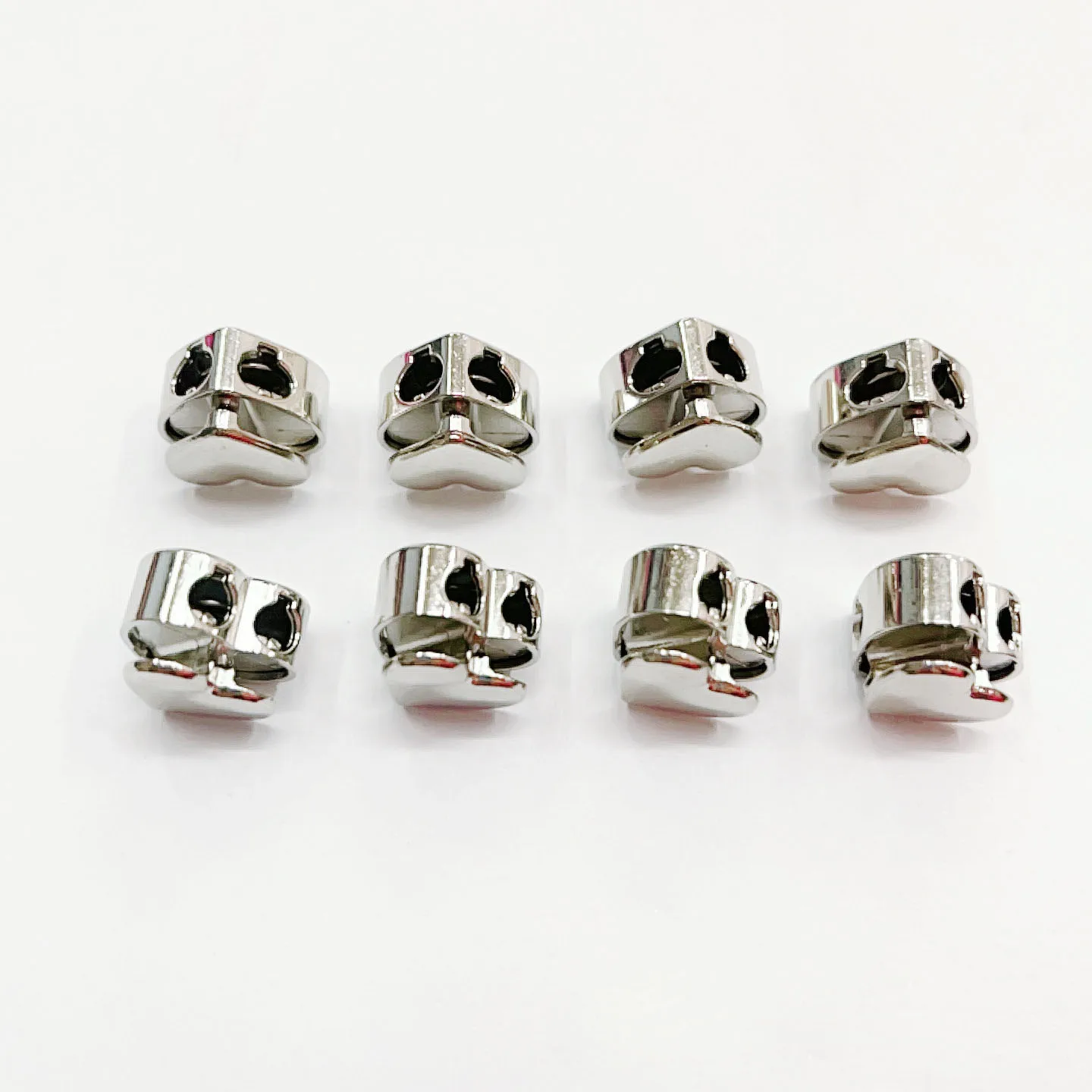 Wholesale New 20-200pc/pack 4mm Double Hole Metal Silver Heart Shaped Spring Cord Locks Stopper Sportswear Rope Button Accessory 6