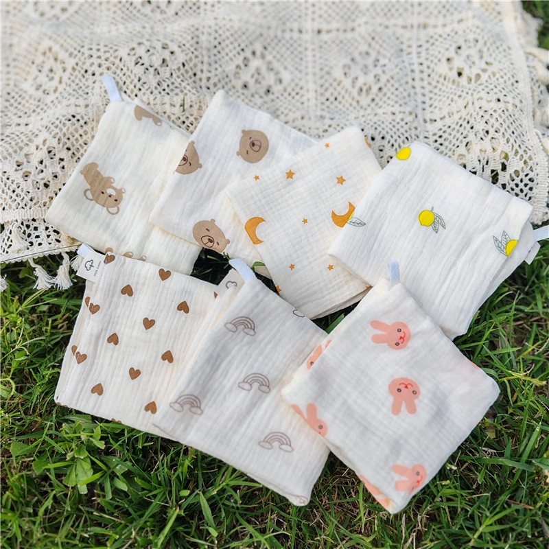4pcs Cotton Baby Face Towel Newborn Baby Items 4 Layer Supersoft Muslin Bibs Handkerchief Saliva Towel Feeding Burp Cloths