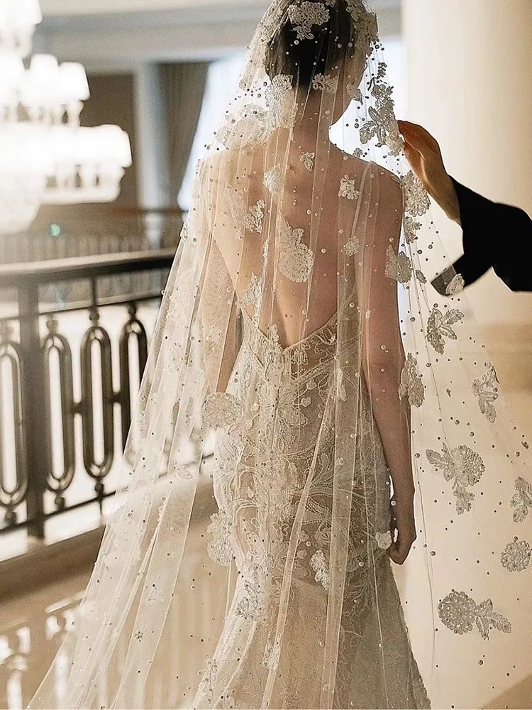 

Luxury Appliques Wedding Veil 3D Flowers Pearls Bridal Veils Chapel Length Elegant beaded Bride Veils Wedding Accessories