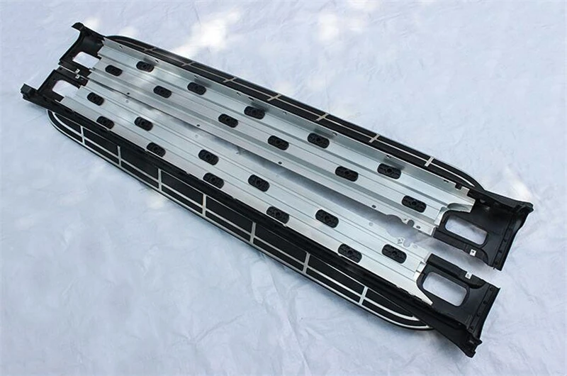 ポルシェ カイエン（Cayenne)2代目用ステッププレートガーニッシュカバー外側ステンレス4ピース ポルシェ カイエン（Cayenne)2代目用ステッププレートガーニッシュ