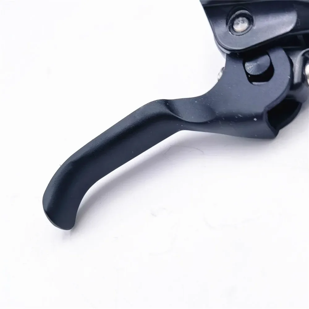 ★新品★送料無料★今だけ超お得　Shimano BL-MT501RL DEORE Brake Lever (MTB Hydrolic Disc Brake) BL-MT501-R (I-spec2), Right Lever Amazon.com : Shimano Deore BL-MT501 I-spec-II ready disc