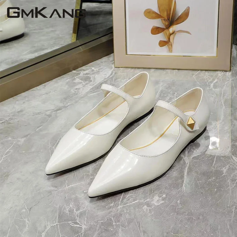 

Autumn New Flat Shoes Women Patent Leather Pointed Toe Elastic Band Mary Janes Shoes Ladies Comfort Runway Party Shoes Woman
