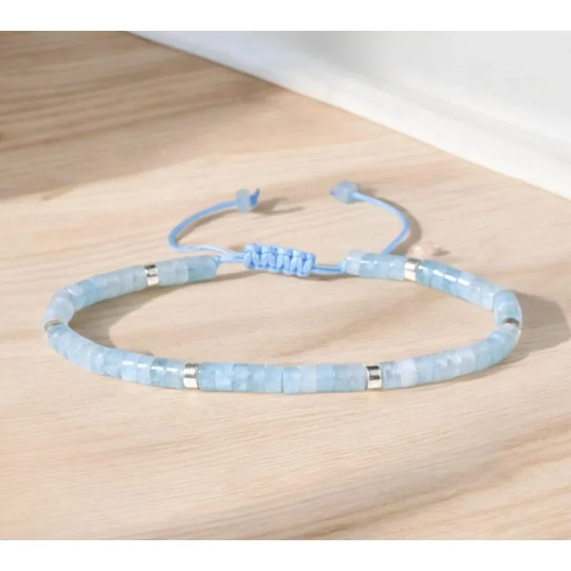 سوار من الحجر الطبيعي