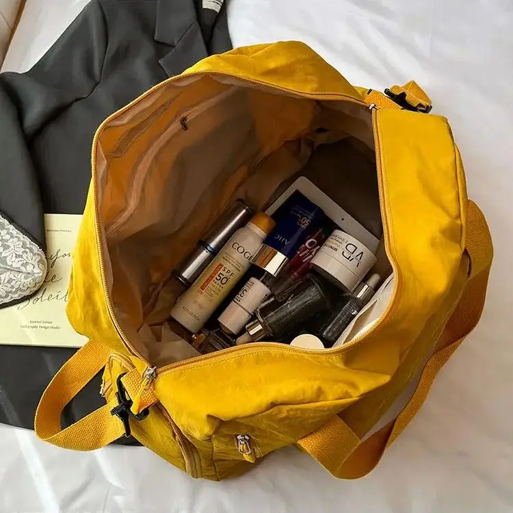 Travel Bag - Large Capacity Women's Tote Spacious Soft Breathable Luggage Shoulder Bag Sports Men's Gym Bag - Solid Pockets