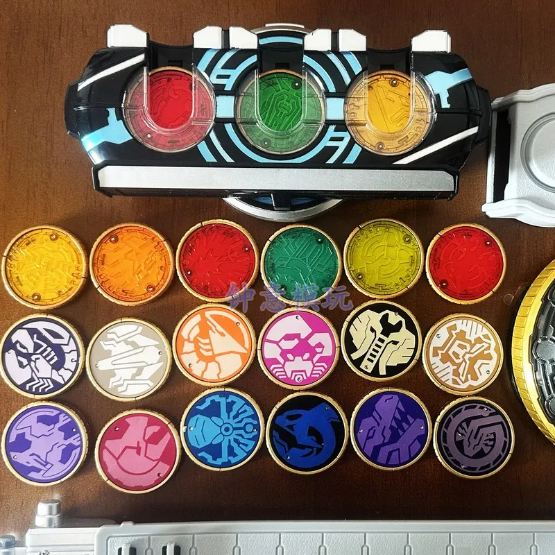 재고 있음 Dx 가면라이더 오오 드라이버 O-스캐너 벨트 10주년 메탈 코어 메달 개조 스트랩 타카 콤보 컬렉션