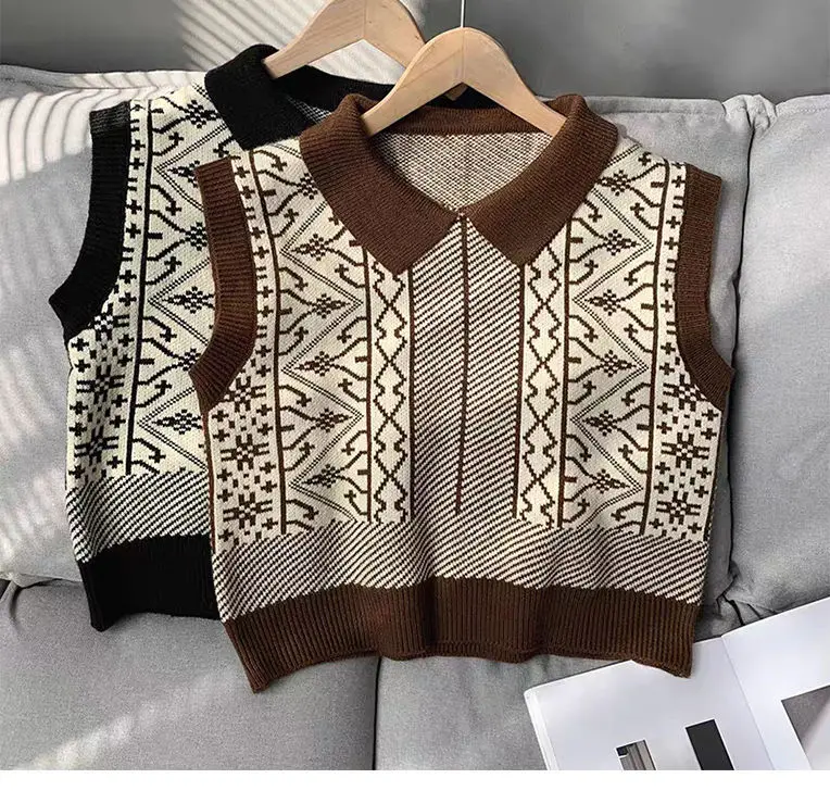 Retro jacquard knitted waistcoat autumn and winter sleeveless lapel sweater jacket Western style all-match blouse women Sweaters