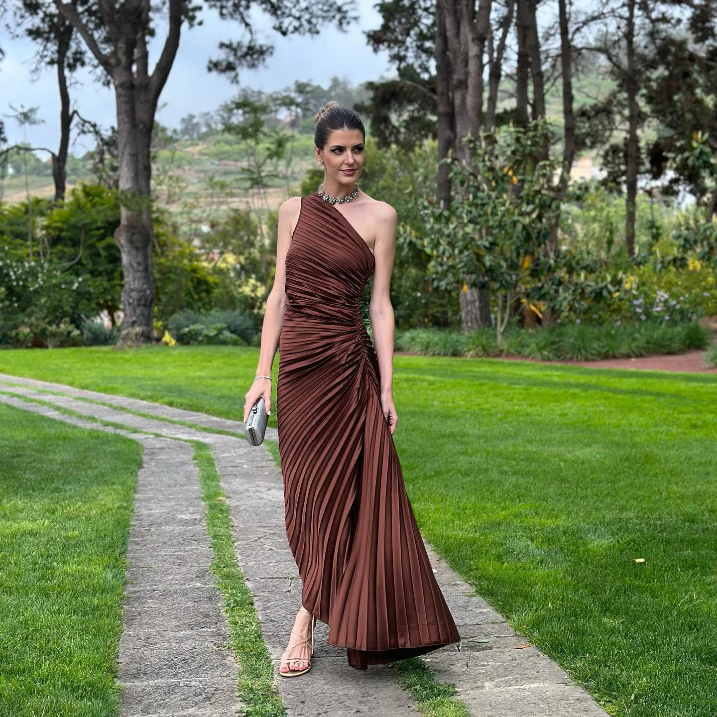 

Fashion One Shoulder Commute Pleated Dresses Elegant Women's Maxi Dress Chocolate Color Casual Sleeveless Summer Vestidos